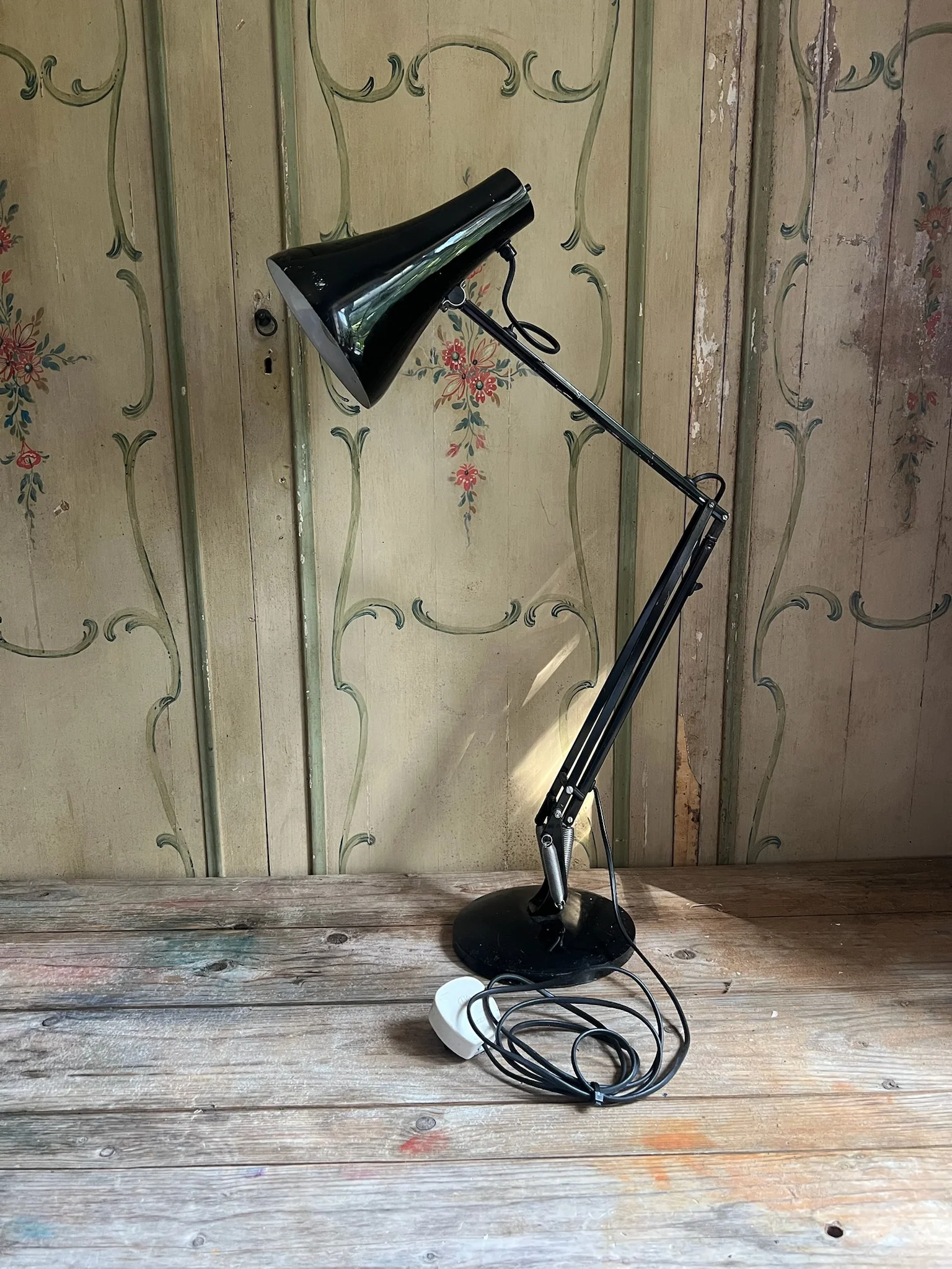 Vintage & Antique Lighting