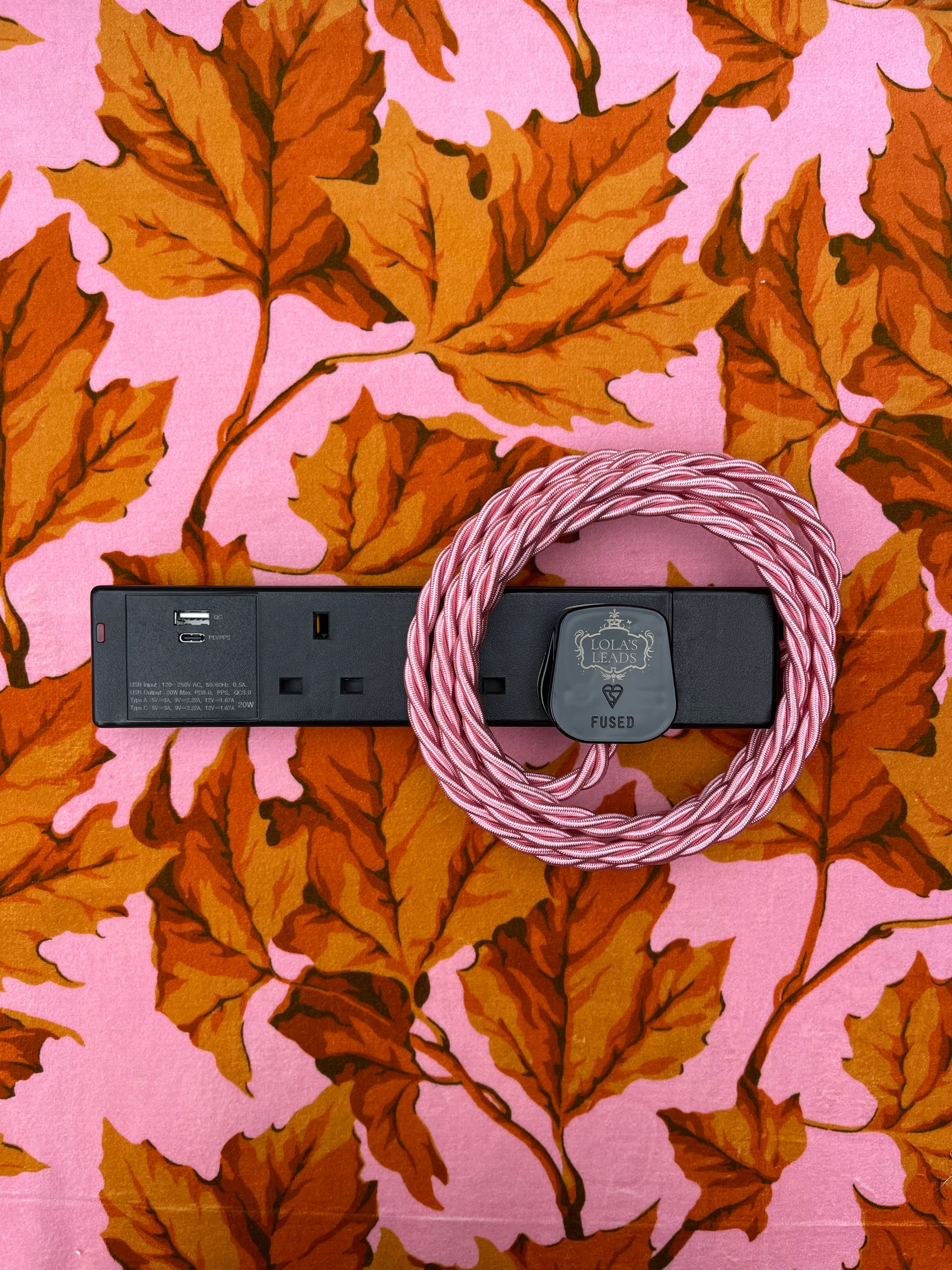 USB A+C Black 3 Gang - Lola's Leads USB Options - Image 3